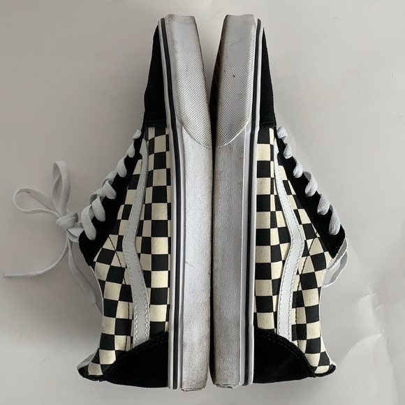 Vans Old School Chekerboard Sneakers - Picture 9 of 10